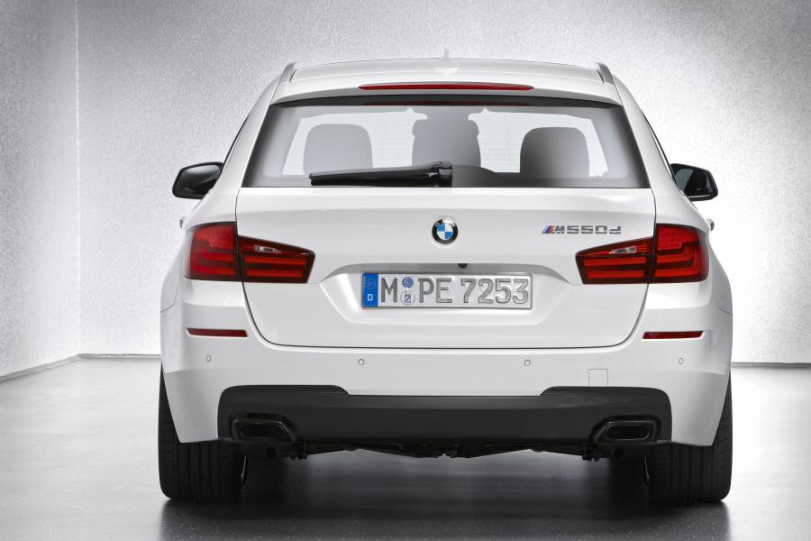  BMW M550d xDrive Touring 2012 года  (фото 2 из 10)
